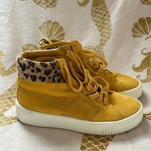 Women’s GOLA - Savannah High Top Sneaker - Mustard w/ Leopard - Size 6 (euro 37)